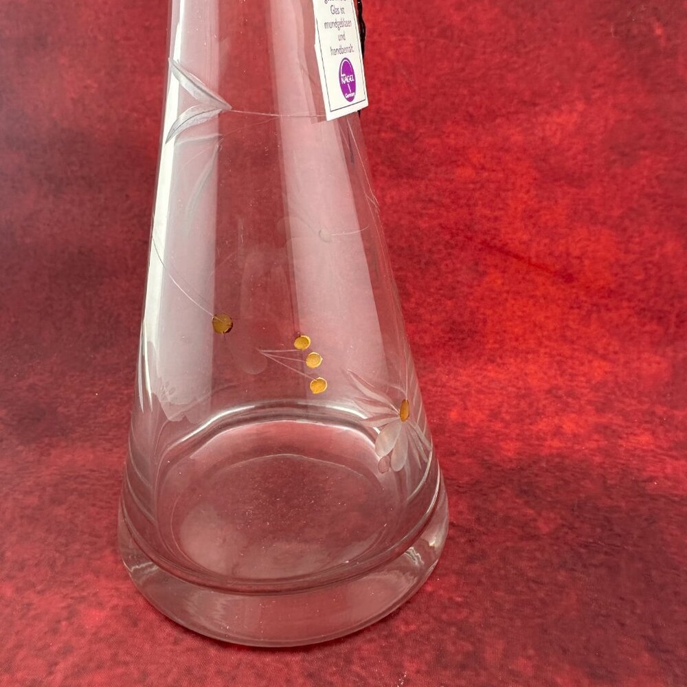 NAGEL CLEAR GLASS DECANTER, ETCHED FLORAL DESIGN, POINTED GLASS STOPPER, 13.5 in - Picture 4 of 9